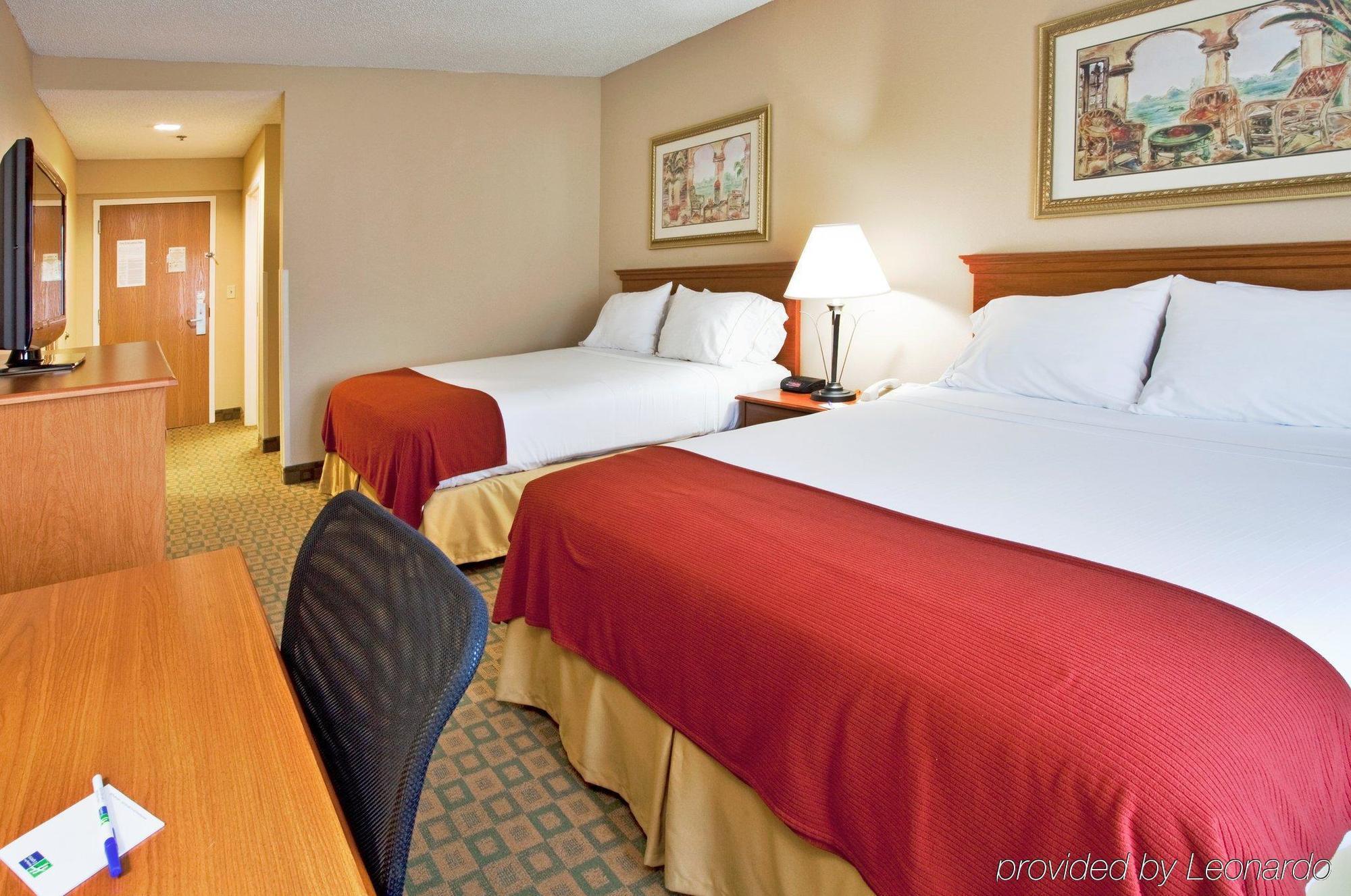 Holiday Inn Express & Suites Tavares By Ihg Szoba fotó