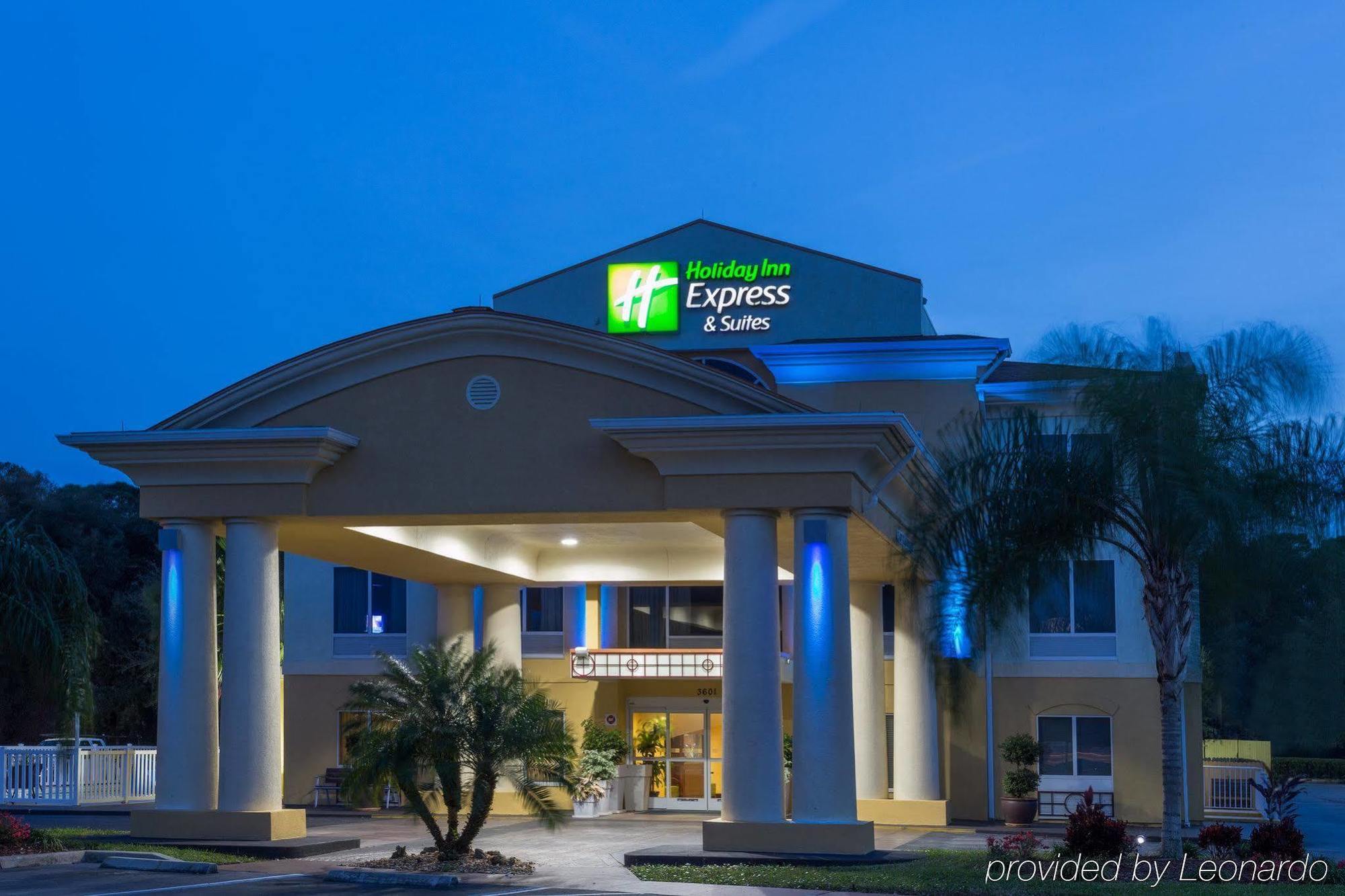 Holiday Inn Express & Suites Tavares By Ihg Kültér fotó